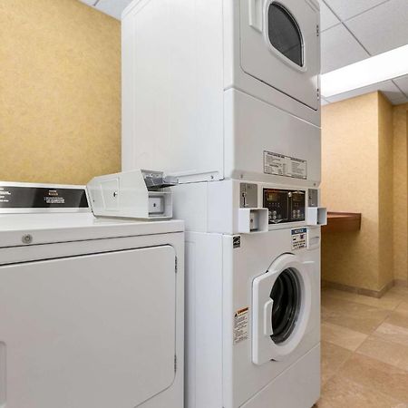 Hampton Inn & Suites Williamsburg Historic District מראה חיצוני תמונה