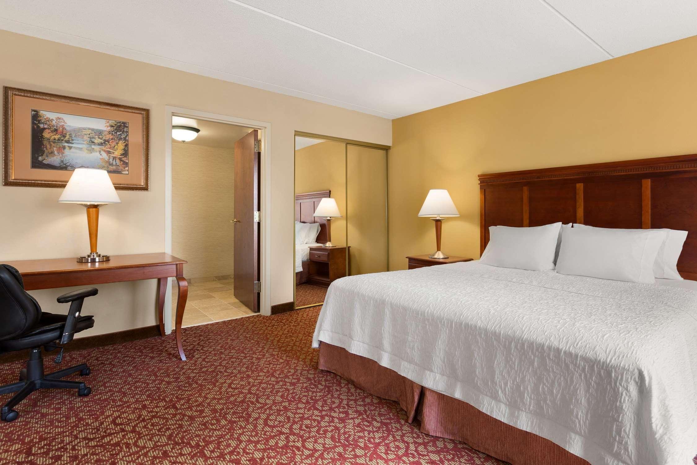 Hampton Inn & Suites Williamsburg Historic District מראה חיצוני תמונה
