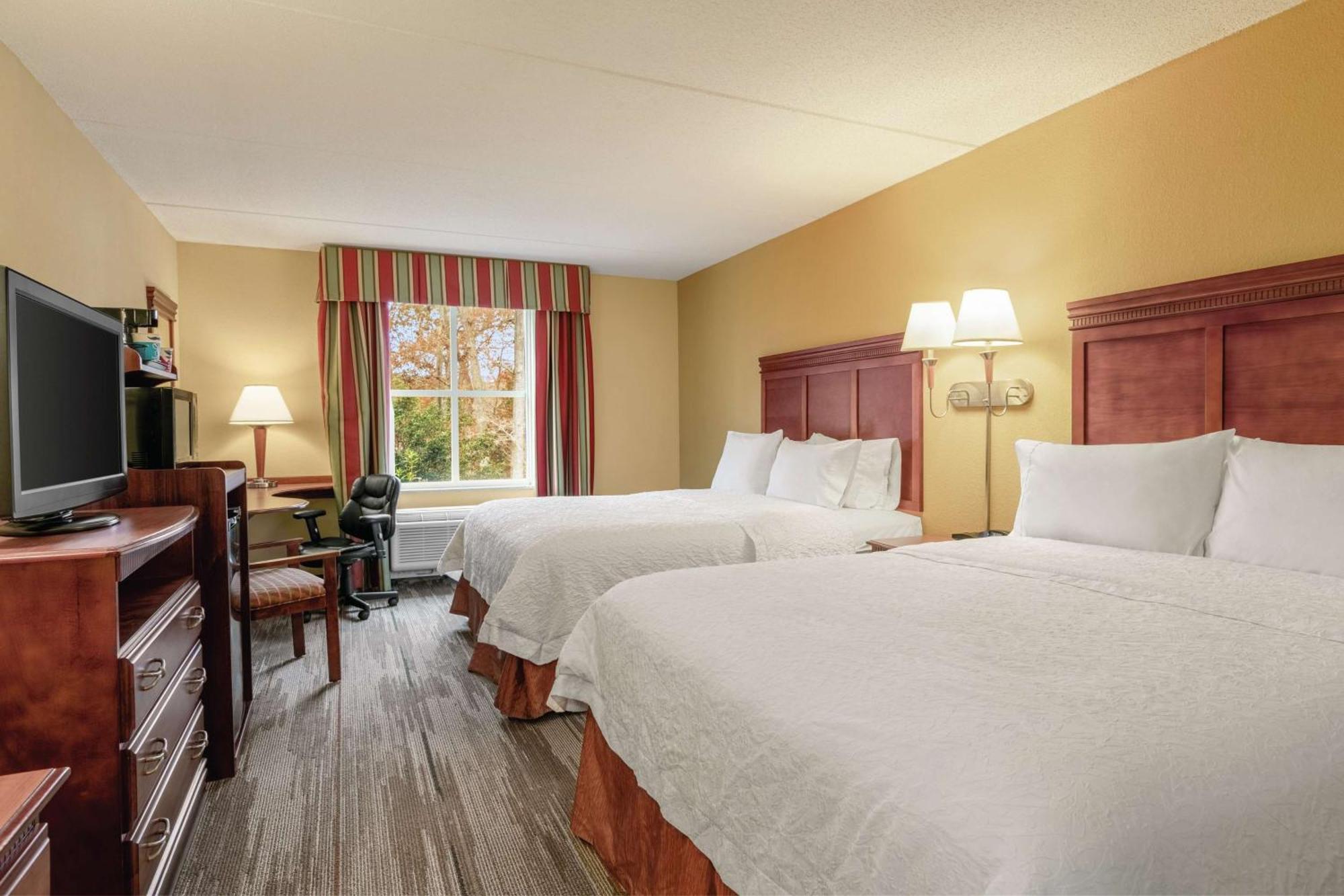 Hampton Inn & Suites Williamsburg Historic District מראה חיצוני תמונה
