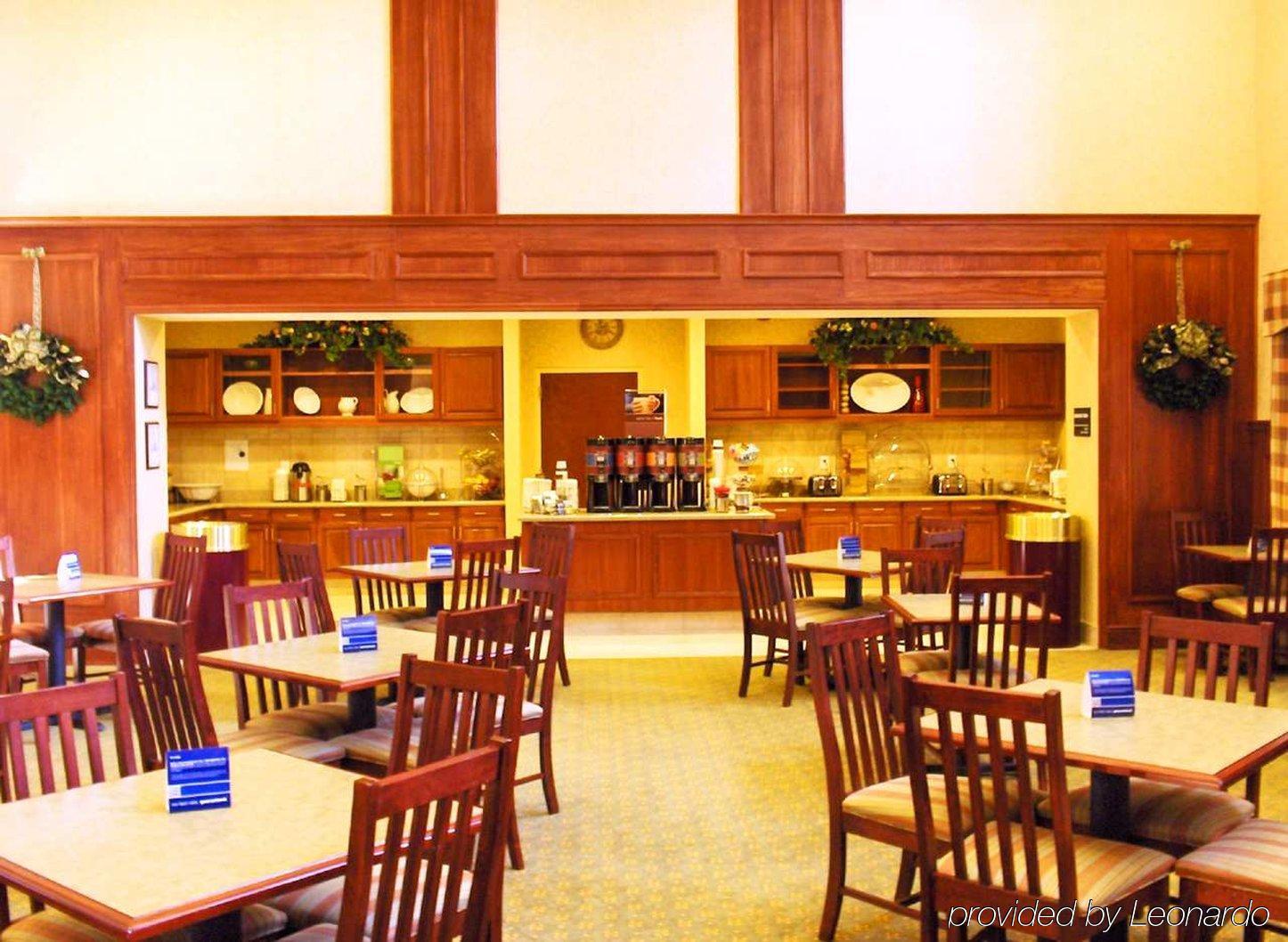 Hampton Inn & Suites Williamsburg Historic District מראה חיצוני תמונה